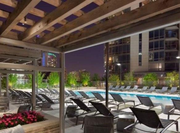 360 W Hubbard St unit 102 - Chicago, IL 60654 - Home For Rent