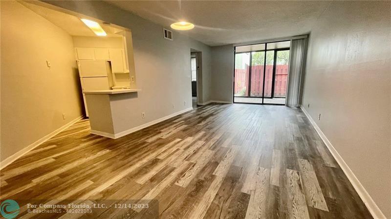 216 Lake Pointe Drive, Unit 122, Oakland Park, FL 33309 for Rent