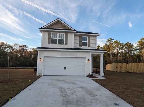 326 Joann Lewis Ln - Hinesville, GA 31313 - Home For Rent