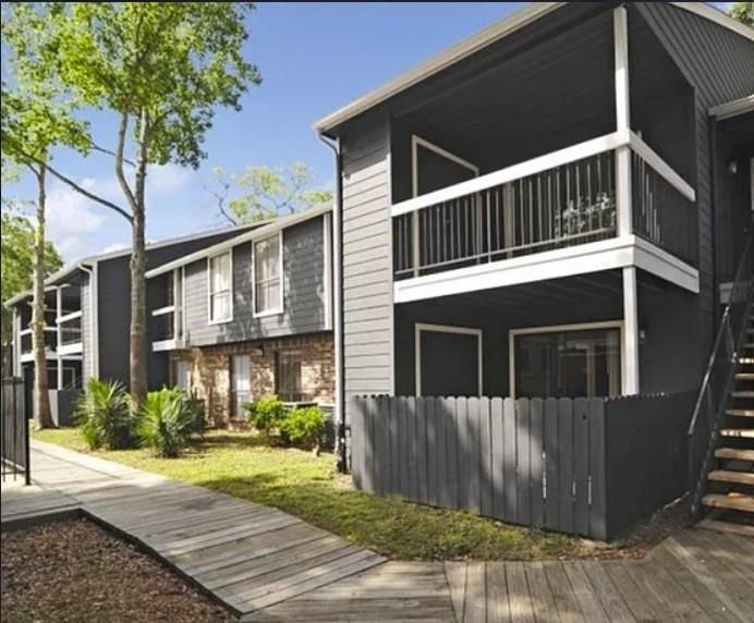 17710 Red Oak Drive #126, Houston, TX 77090 for Rent