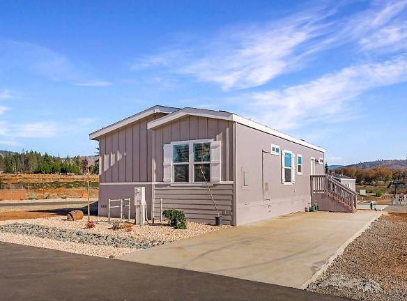 6656 Pentz Rd #26 - Paradise, CA 95969 - Home For Rent
