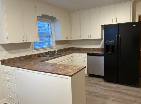 88 S Garland St - Lakewood, CO 80226 - Home For Rent