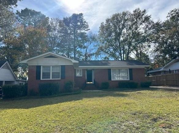 2763 Kreitner St - Mobile, AL 36606 - Home For Rent