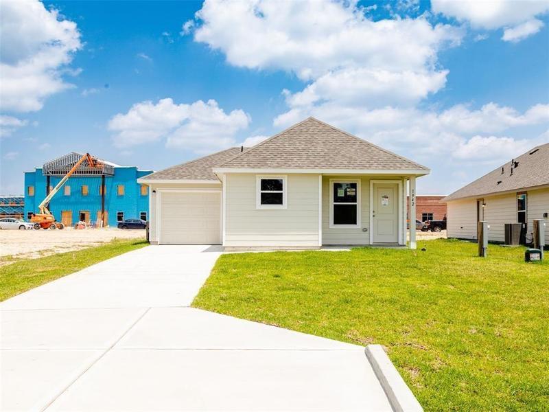 1942 Road 5714, Cleveland, TX 77327 for Sale