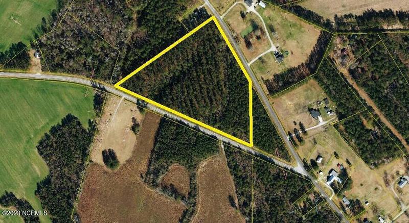 11 ACRES WHITE OAK RIVER ROAD, Maysville, NC 28555 Land For Sale  MLS# 100416424