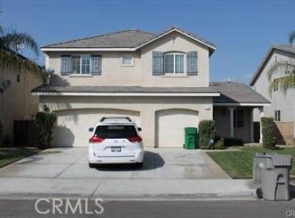 14104 Tiger Lily Ct - Eastvale, CA 92880 - Home For Rent