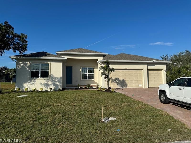 134 Swan Dr, Rotonda West, FL 33947 - MLS 224010597 for Rent