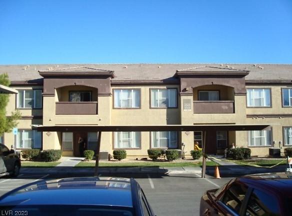 6955 N Durango Dr #2115 - Las Vegas, NV 89149 - Home For Rent