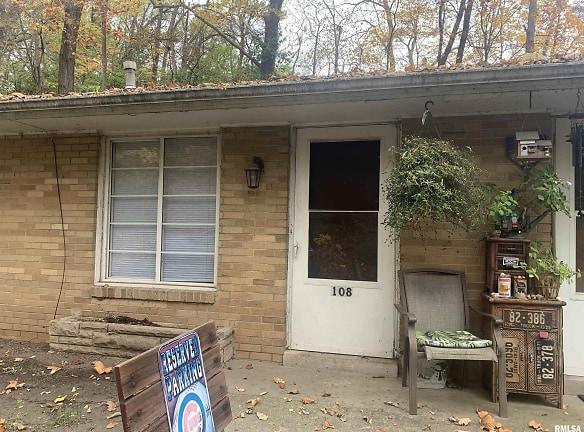 108 Oakdale Rd - Washington, IL 61571 - Home For Rent