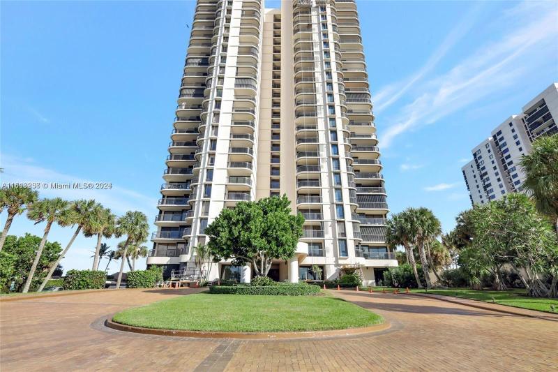 5380 North Ocean Drive, Unit 22J, Riviera Beach, FL 33404 for Sale
