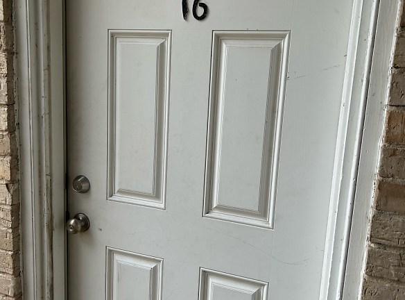 511 Blake St unit 16 - Texarkana, TX 75501 - Home For Rent