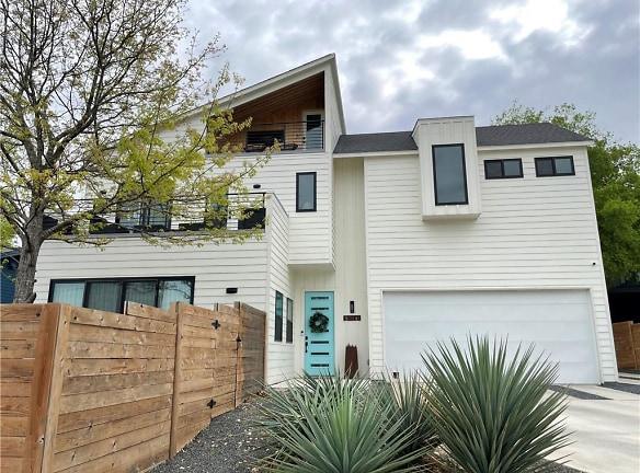 503 Havana St - Austin, TX 78704 - Home For Rent