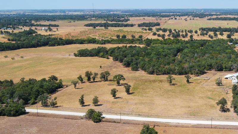 827 D County Road 233, Rockdale, TX 76567 for Sale