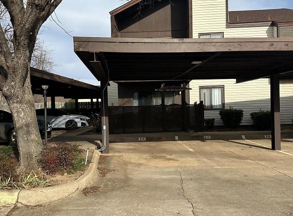 412 N Oakwood Rd unit 214 - Enid, OK 73703 - Home For Rent