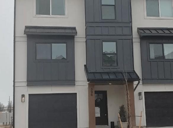 607 E 360 S - American Fork, UT 84003 - Home For Rent