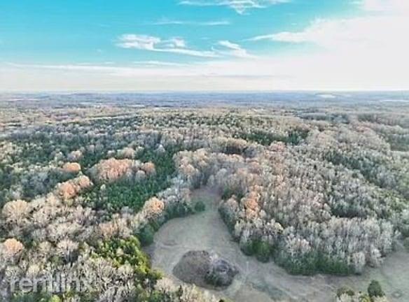 9450 Rocky Hill Rd - Lascassas, TN 37085 - Home For Rent