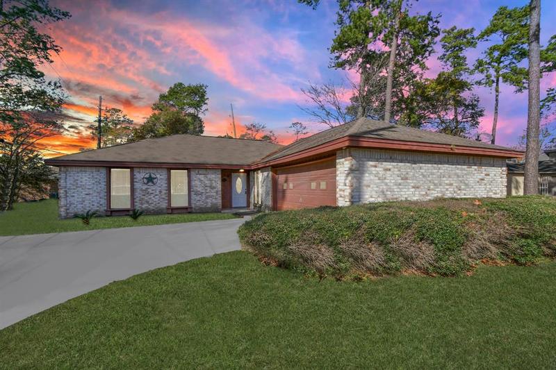 15907 Spinnaker Dr, Crosby, TX 77532 for Sale
