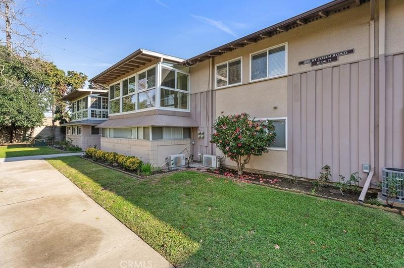 1881 St John Rd #M-15-37N, Seal Beach, CA 90740 - MLS PW24003479 for Sale