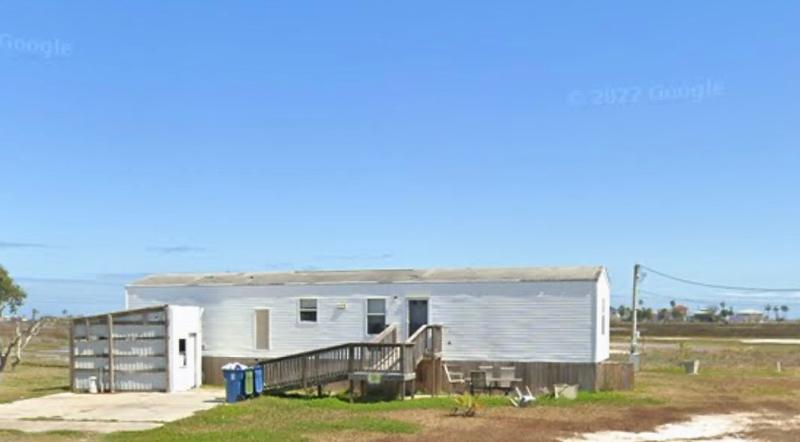 2412 South Bronte Street, Rockport, TX 78382 for Sale