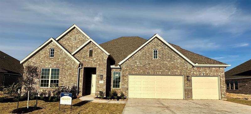 11502 East Wood Dr, Old River-Winfree, TX 77523 for Sale