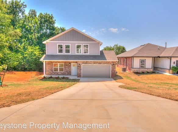 316 W 3rd St - Arcadia, OK 73007 - Home For Rent