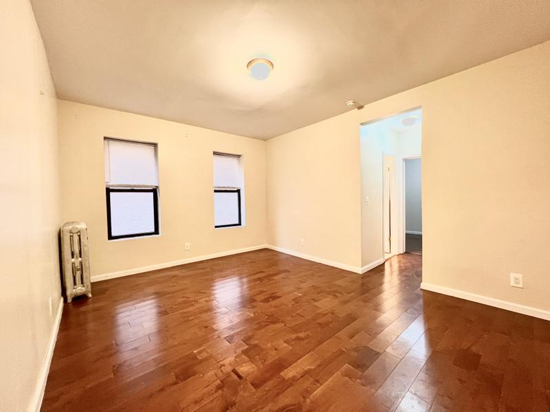 15 Wadsworth Avenue, Unit 1C for Rent