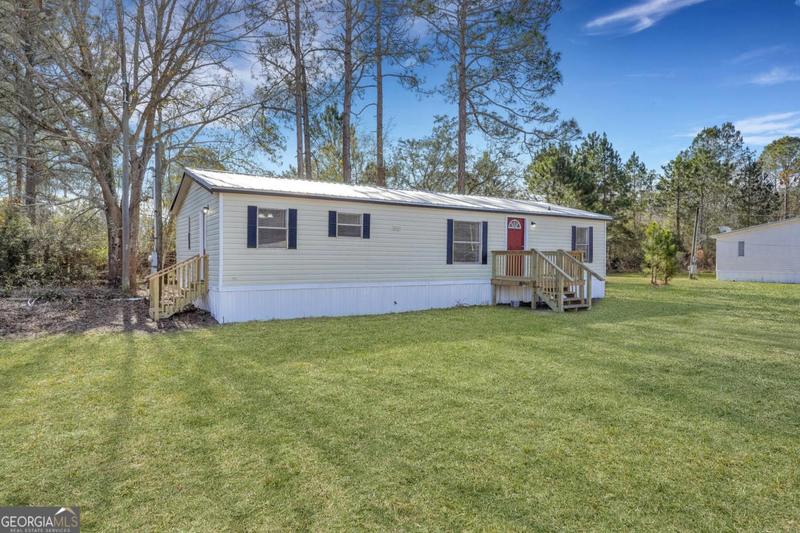 78 HUCKABERRY LN NE, Ludowici, GA 31316 Manufactured Home For Sale  MLS# 10243714