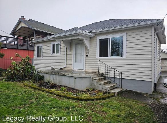 9130 NE Hoyt St - Portland, OR 97220 - Home For Rent