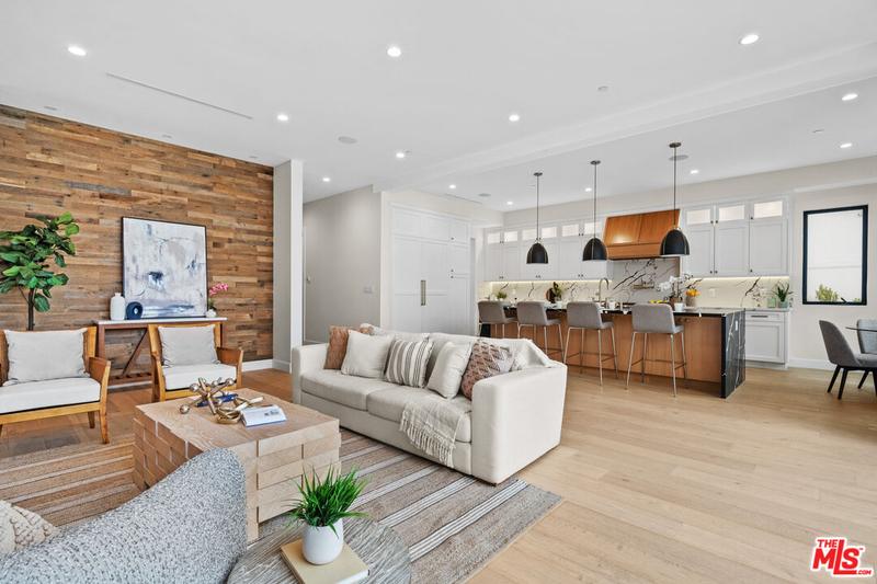 4475 Mammoth Avenue, Sherman Oaks, CA 91423 for Rent