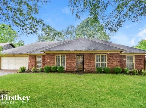 7018 Cross Timber Ln - Memphis, TN 38125 - Home For Rent