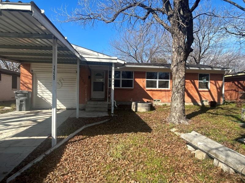 1729 Longview St, Mesquite, TX 75149 - MLS 20505128 for Rent