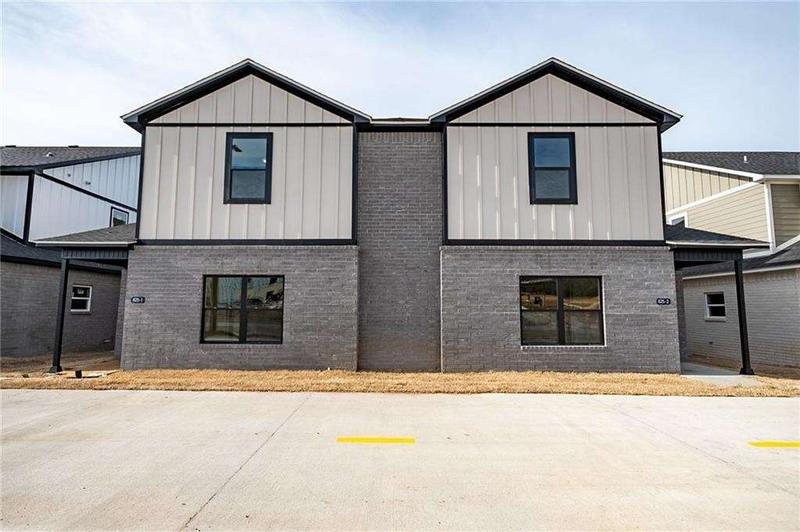 825 S Rupple RD, Fayetteville, AR 72704  604957473 for Rent