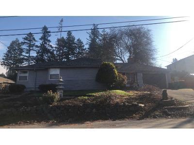 SW Pinehurst Dr for Sale