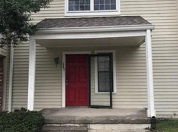 683 Long Hunter Ct - Nashville, TN 37217 - Home For Rent