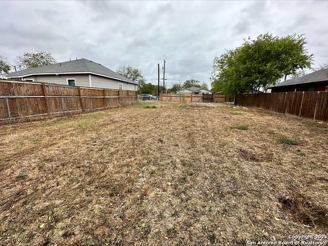 216 Oklahoma St, San Antonio, TX 78237 for Sale