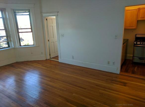 1318 Commonwealth Ave unit 20 - Boston, MA 02134 - Home For Rent