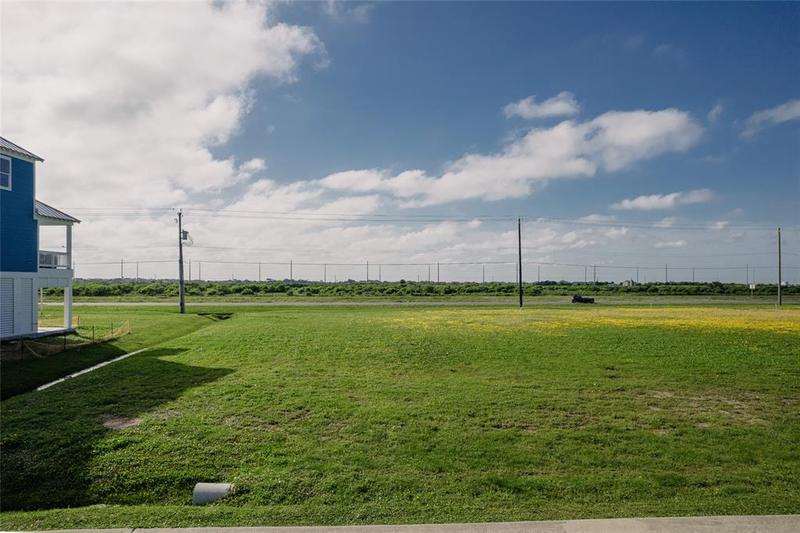 11538 Sea Butterfly, Galveston, TX 77554 for Sale
