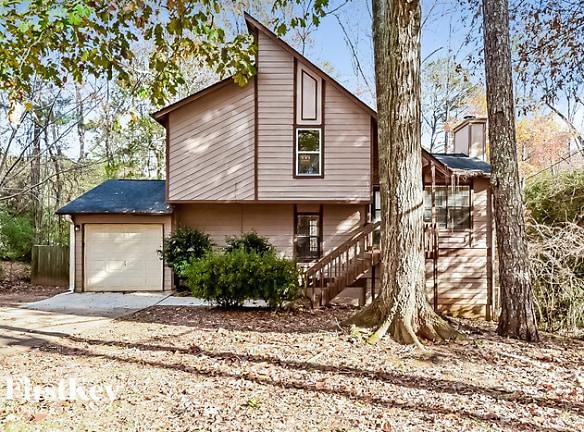 6708 Doublegate Lane - Rex, GA 30273 - Home For Rent