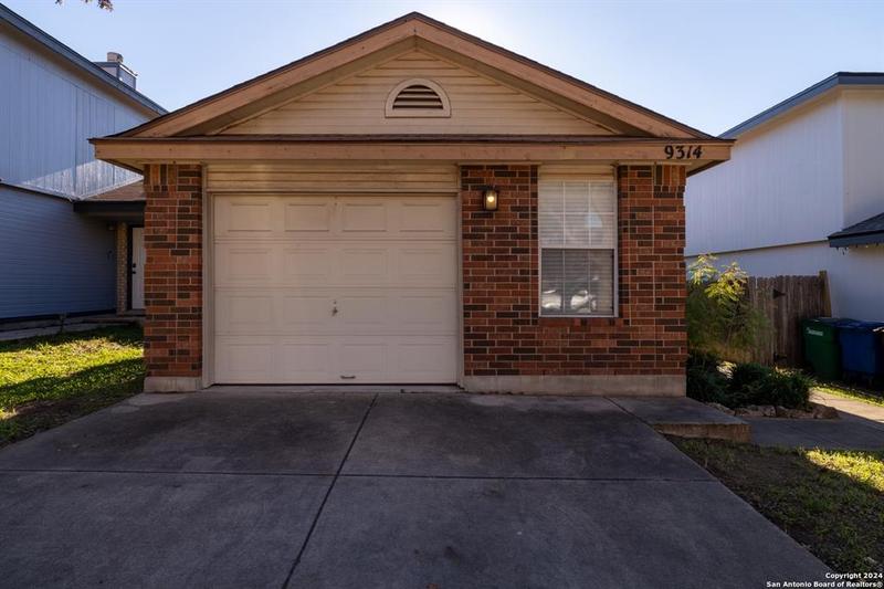 9314 GILLCROSS WAY, San Antonio, TX 78250-2732 for Rent