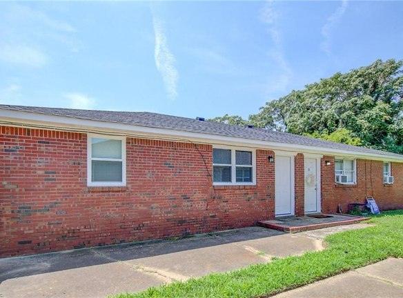7923 Thompson Rd #A - Norfolk, VA 23518 - Home For Rent