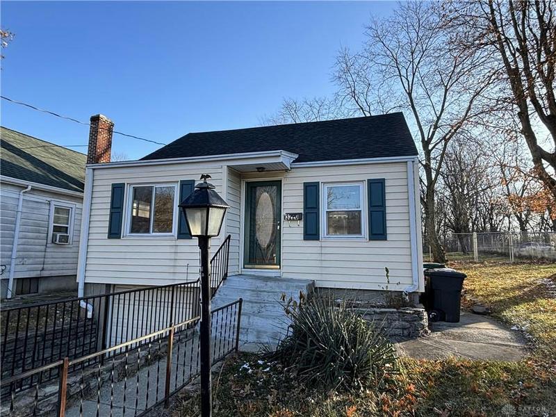3220 CAVANAUGH AVE, Cincinnati, OH 45211 Single Family Residence For Sale  MLS# 902029 for Rent