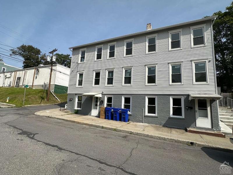 218-5 Water Street, Catskill, NY 12414  619114338 for Rent