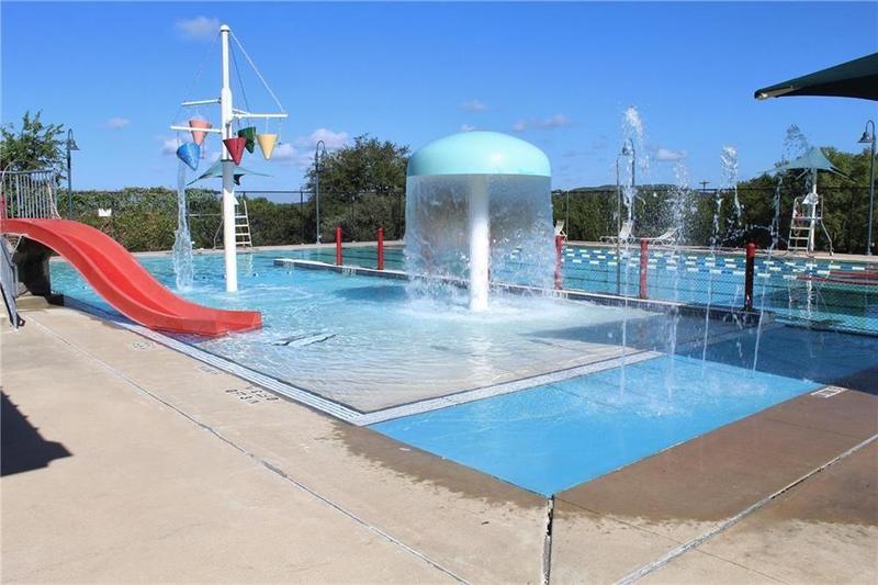 8106 Foothill Cv, Lago Vista, TX 78645 for Sale