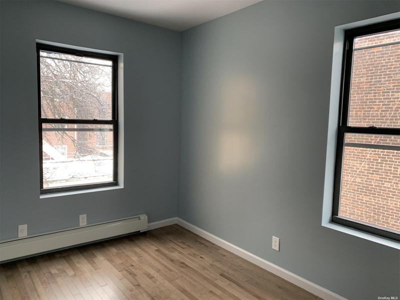th Street for Rent