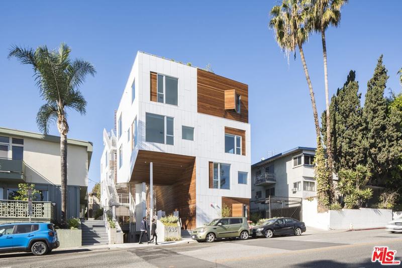 935 North San Vicente Boulevard, Unit 1, West Hollywood, CA 90069 for Rent