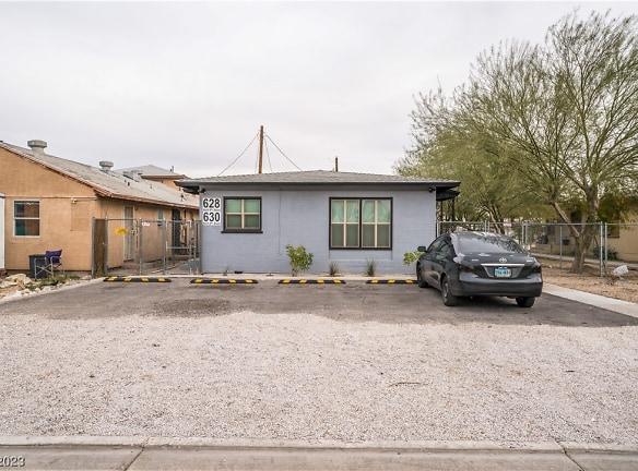 630 N 9th St #630 - Las Vegas, NV 89101 - Home For Rent
