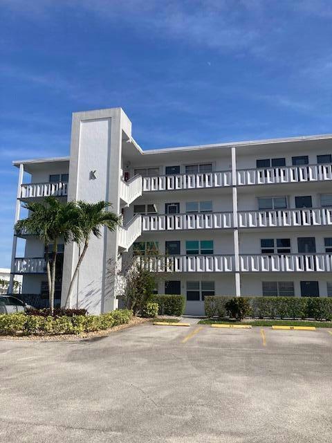 481 WELLINGTON K, West Palm Beach, FL 33417 Condominium For Sale  MLS# RX-10952833