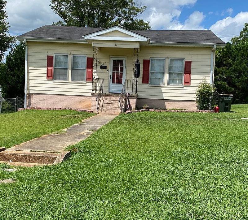 3/1.5B for rent in Valley, AL #205 Scott St