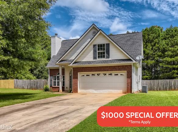30 Loudoun Dr - Covington, GA 30014 - Home For Rent