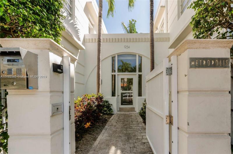 934 16TH ST APT 5, Miami Beach, FL 33139 Condominium For Sale  MLS# A11485380